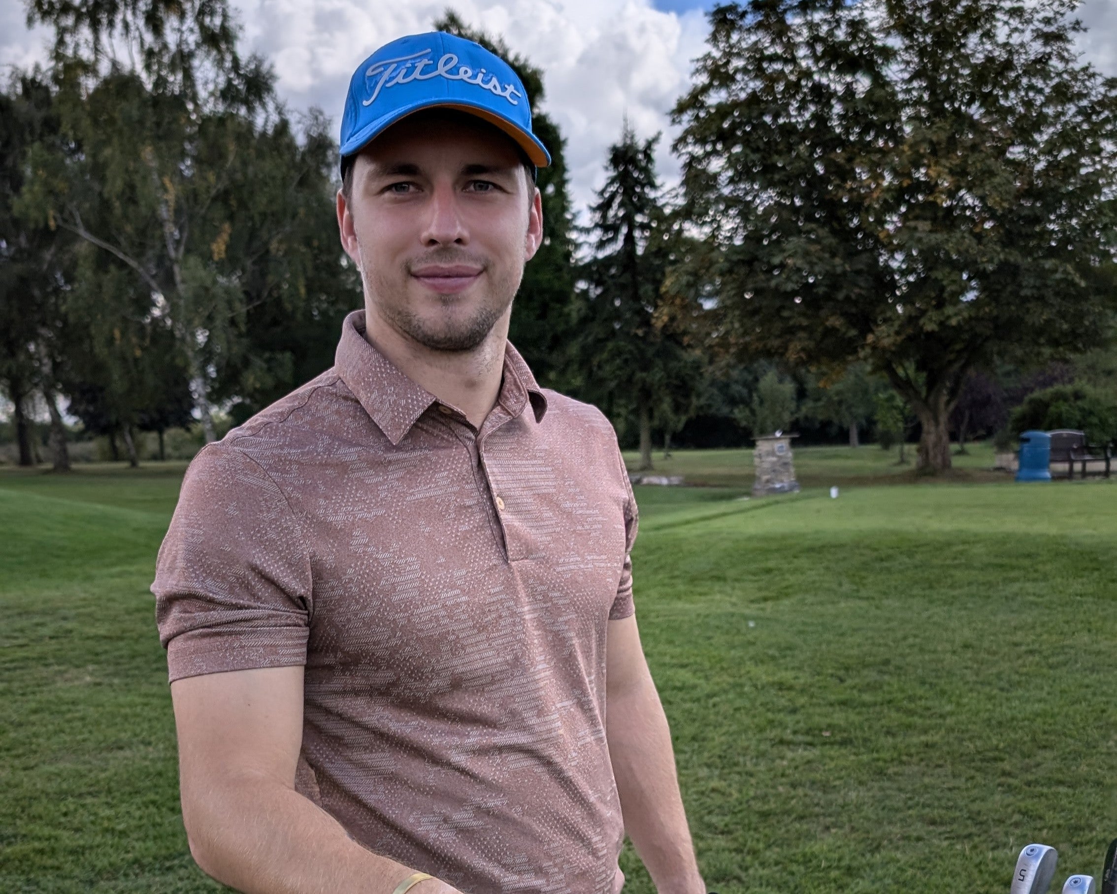 Josh — Founder, Ténèbres
